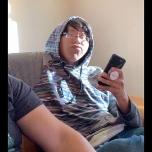 Meet your Posher, Wesley